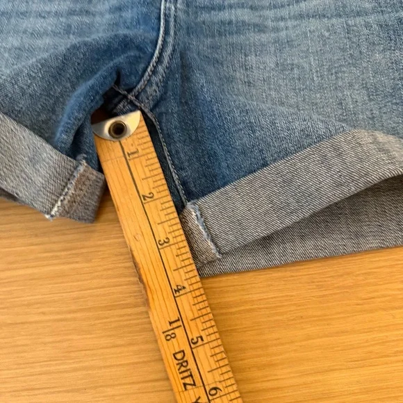 DL1961 Cecelia Classic Shorts - Picture 8 of 9